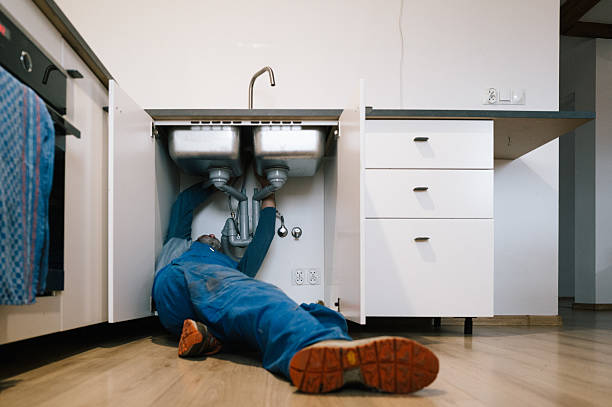 Professional Plumbing technician working in Mt Baldy, CA